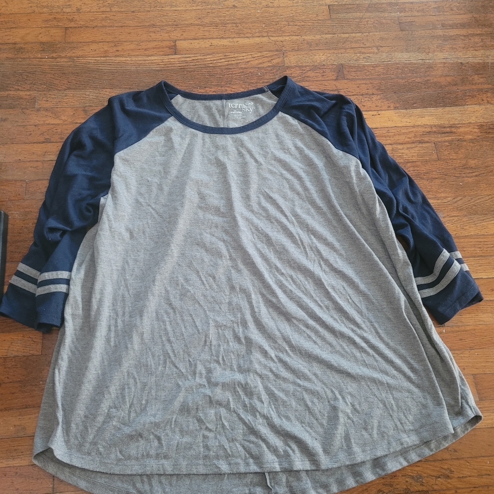 Women's Shirt